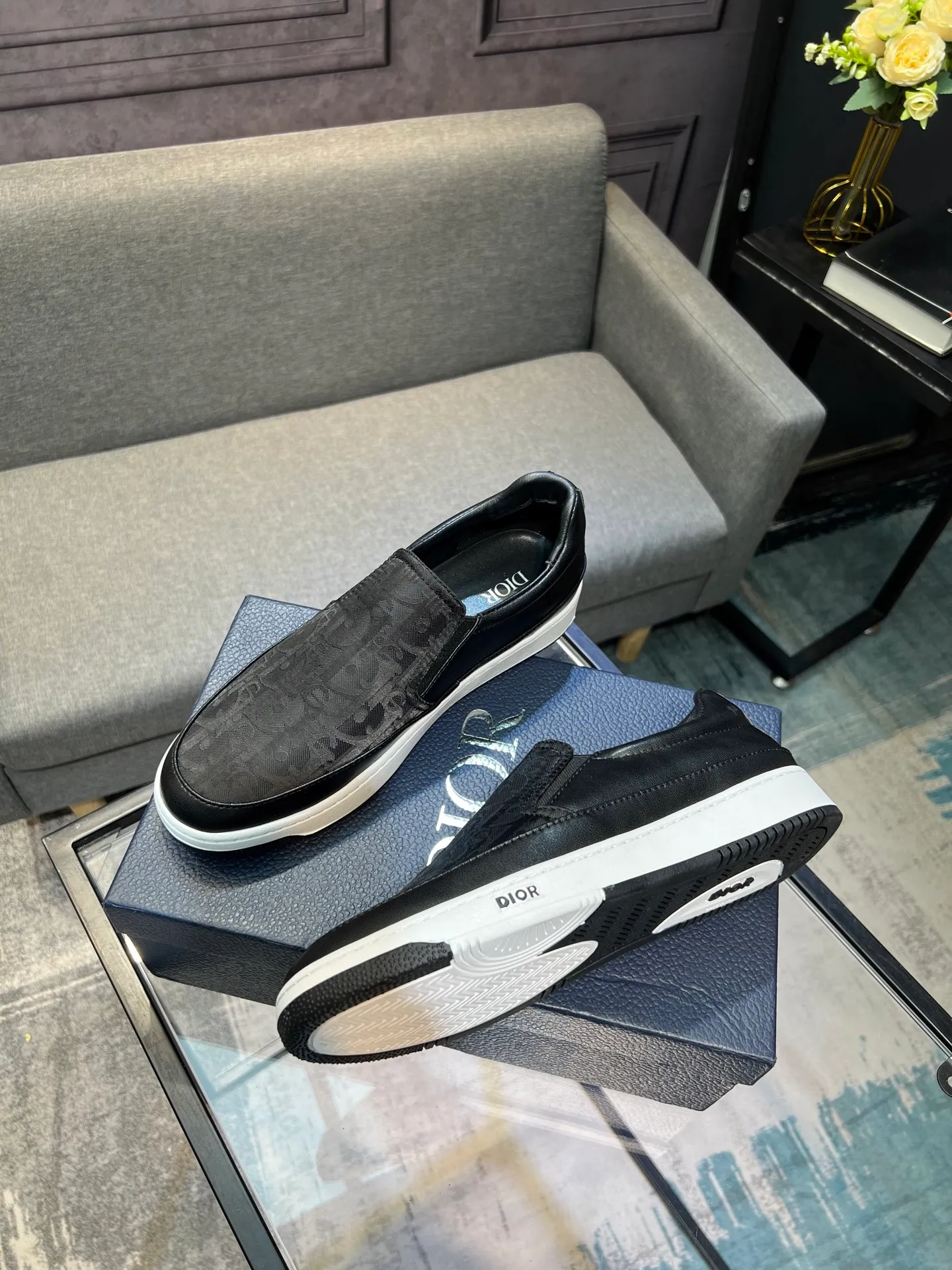 Men's shoes 💰420 [Dior] 🔝The latest masterpiece of high-end men's shoes brand: original special cloth fabric imported from Italy + cowhide + imported sheepskin lining 🔥Original toe-cap rubber outsole Soft and comfortable, making walking more convenient and comfortable! Size: 38-44 (45 can be customized)